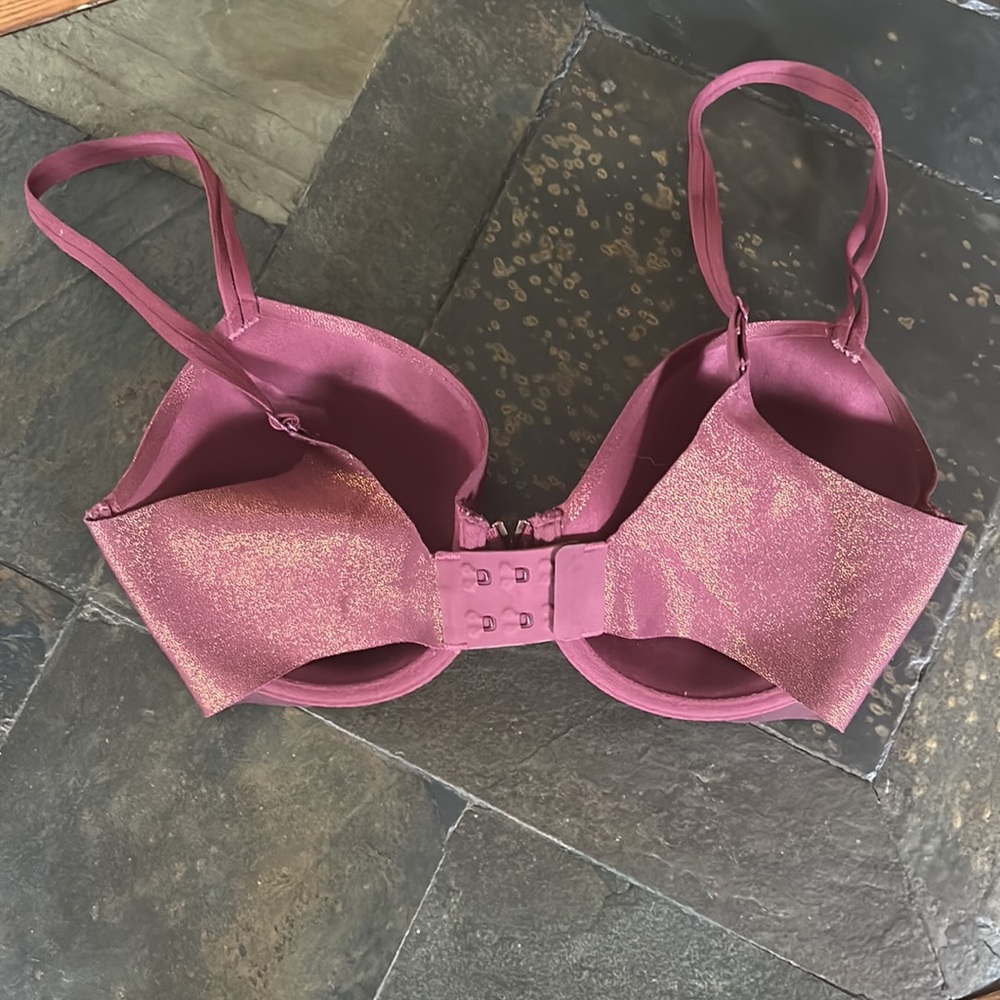 Victorias Secret bra - Picture 2 of 3